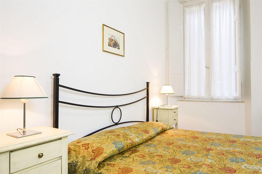 Albergo Tre Donzelle Sienne Extérieur photo