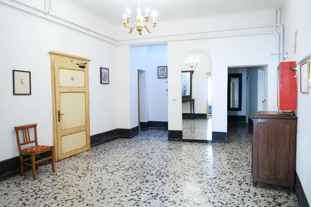 Albergo Tre Donzelle Sienne Extérieur photo